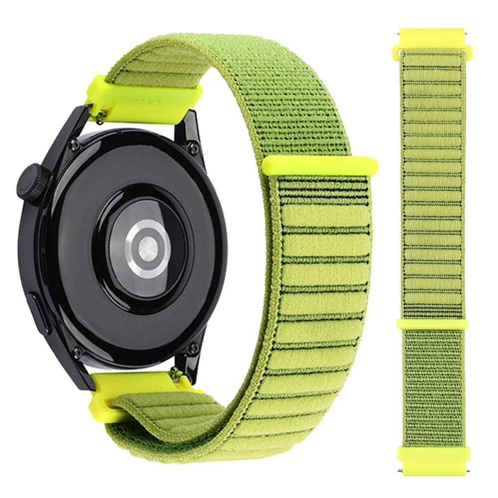 Nylon Sport Band with SmartPulse technology for enhanced fitness tracking and comfort