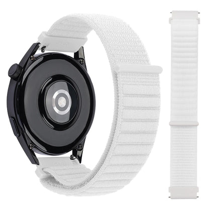 Nylon Sport Band with SmartPulse technology for enhanced fitness tracking and comfort